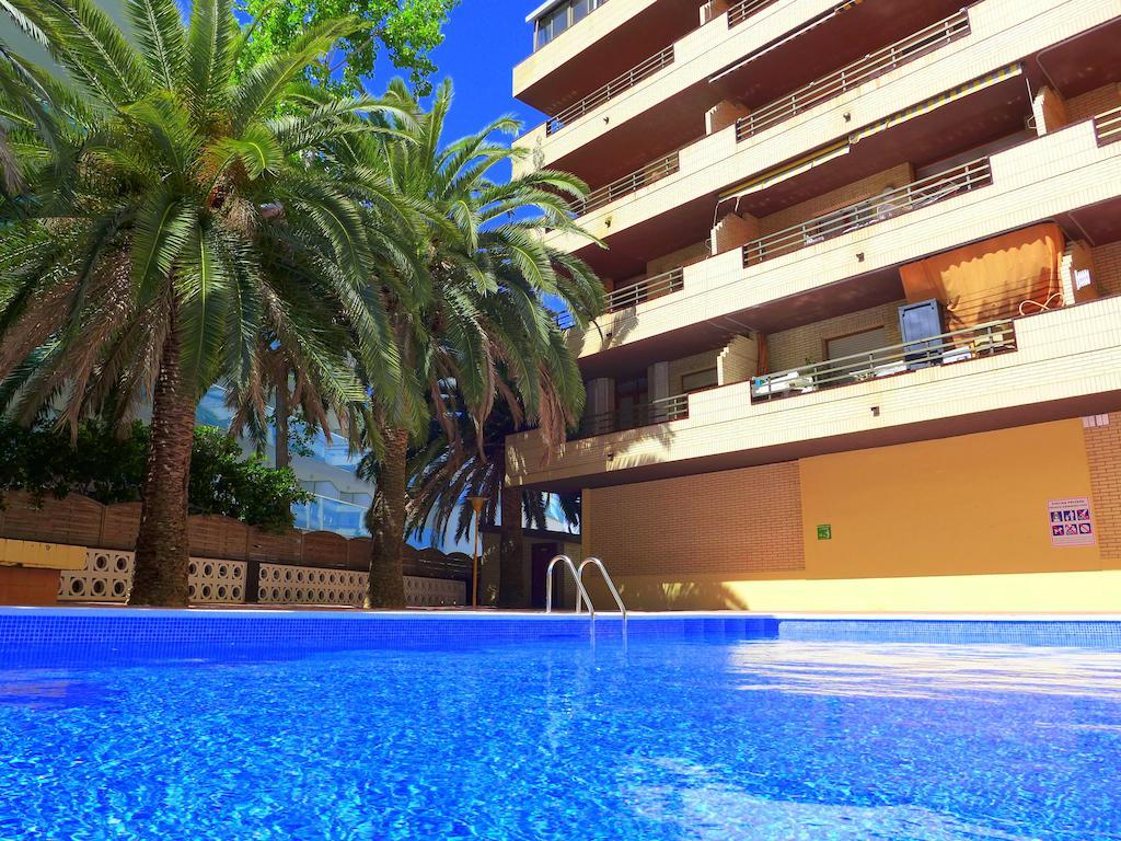 Rentalmar Azahar Salou Exteriér fotografie